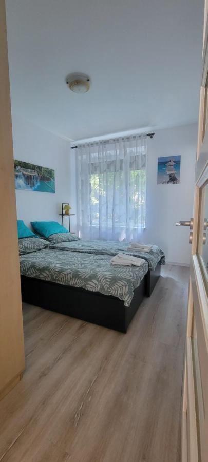 Moonshine Szeged Apartment Bagian luar foto